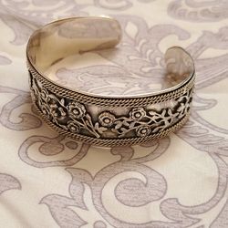 Sterling Silver Vintage Cuff