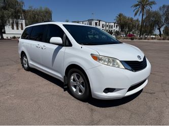 2013 Toyota Sienna