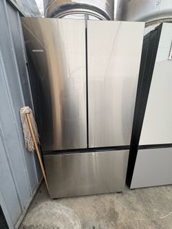 Samsung Bespoke Refrigerator in Stainless Steel 🎃