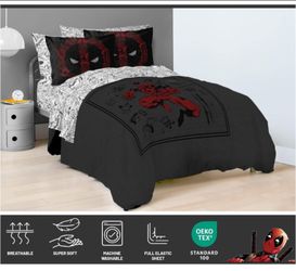 NEW Marvel King Dead Pool 7-Piece Comforter Set