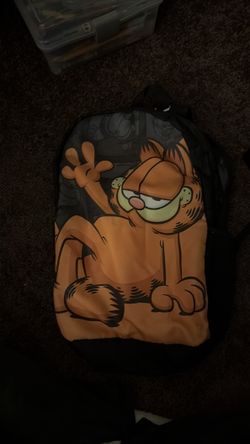 Garfield kids back back