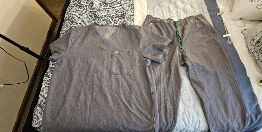 Men's Figs Scrub Set