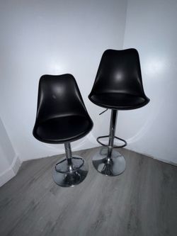 Black Adjustable Chairs