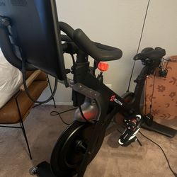 Peloton Bike