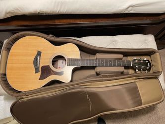 BRAND NEW Taylor 214ce Acoustic-electric Guitar
