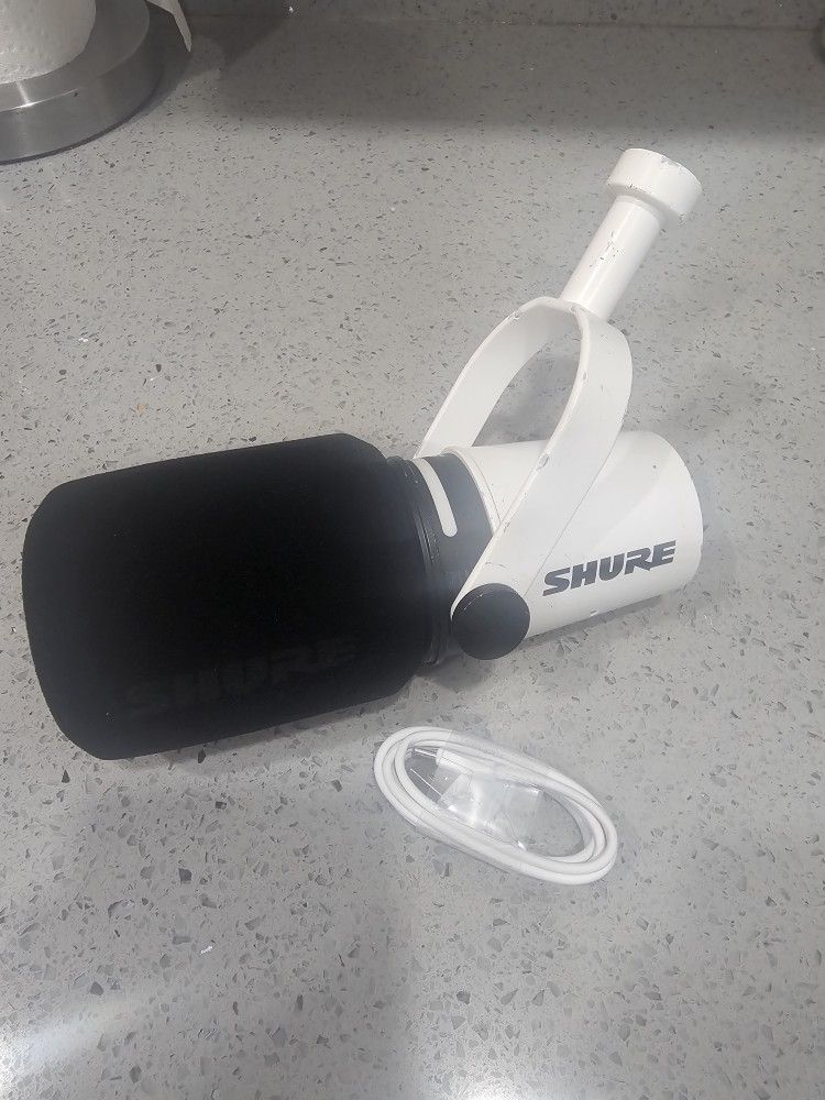 Shure MV7+ USB/XLR Hybrid Microphone for Podcasting, Recording, Live Streaming & Gaming, Built-in Headphone Output