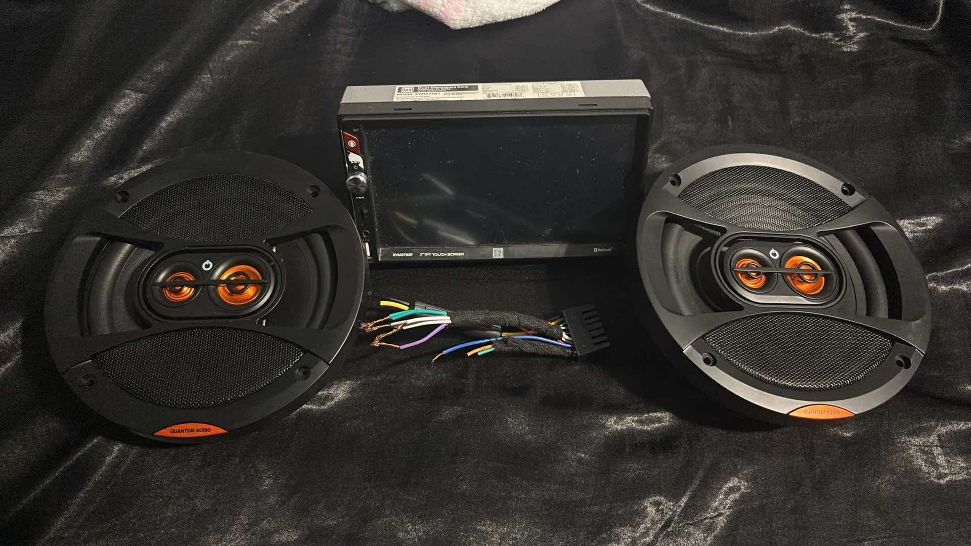 6.5 Speakers and Radio