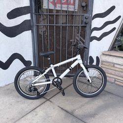 Kids Mountain Bike 