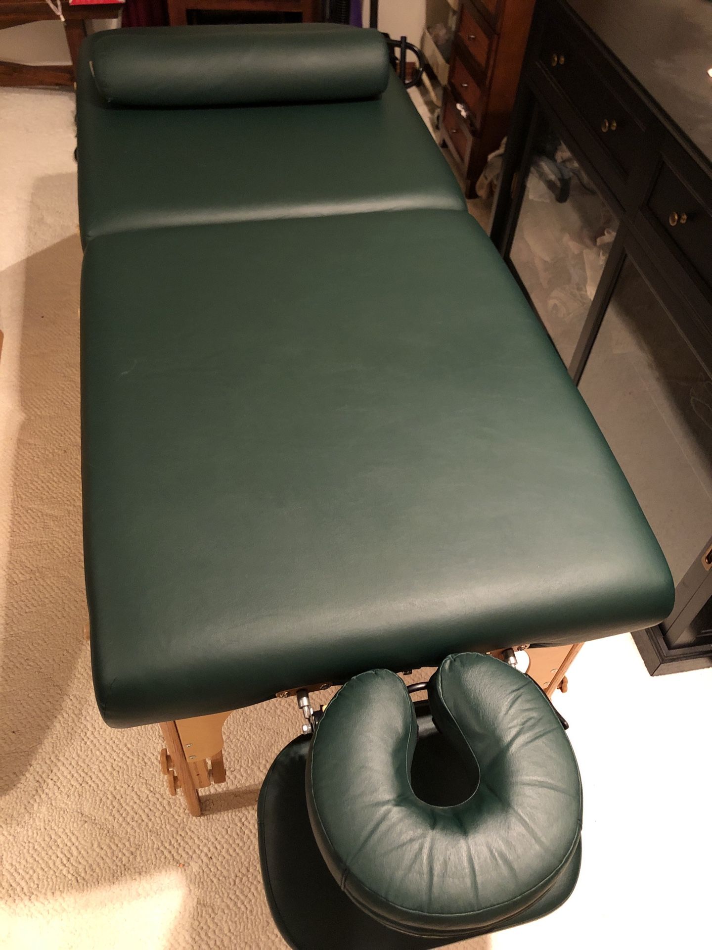 Stronglite massage table