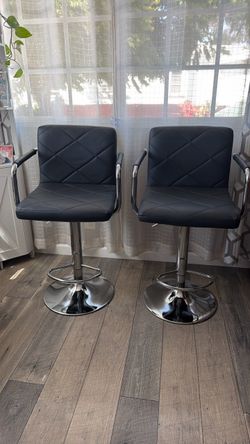 Set of 2 Black Adjustable Bar Stools
