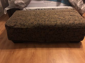 Upholstered ottoman