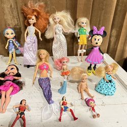 Doll and figure   lot. !