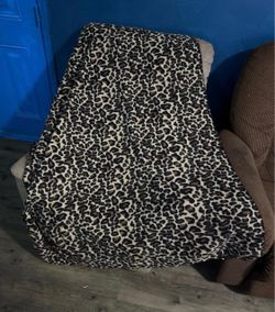 leopard print fleece throw blanket