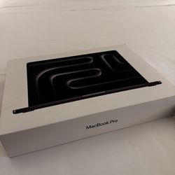 14-inch MacBook Pro - Apple M5 chip with 10-core CPU