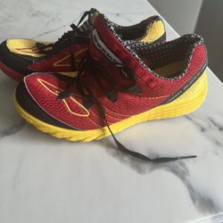 Brooks Green Silence Red & Gold/ Yellow Running Shoes Sneakers size 7