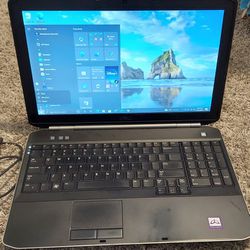 Dell 15.5" Laptop 300 Gb Hdd 4 Gb Ram