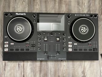 Numark Mixstream Pro+ - Standalone DJ Deck