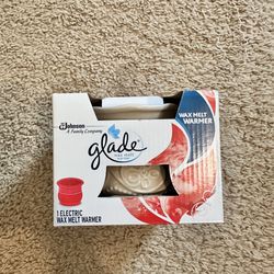 New Glade Wax Melts Electric Warmer cream color