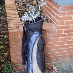 Complete Set Of Golf Clubs. THE WEATHER IS PERFECT FOR GOLF!