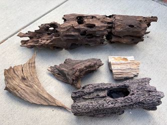Aquarium/Fish Wood and Rock Decoration! Prices Vary