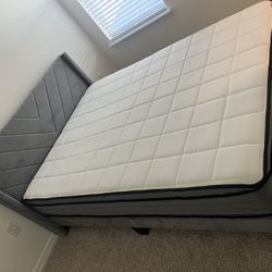 Queen Bed With Mattress Like New 
