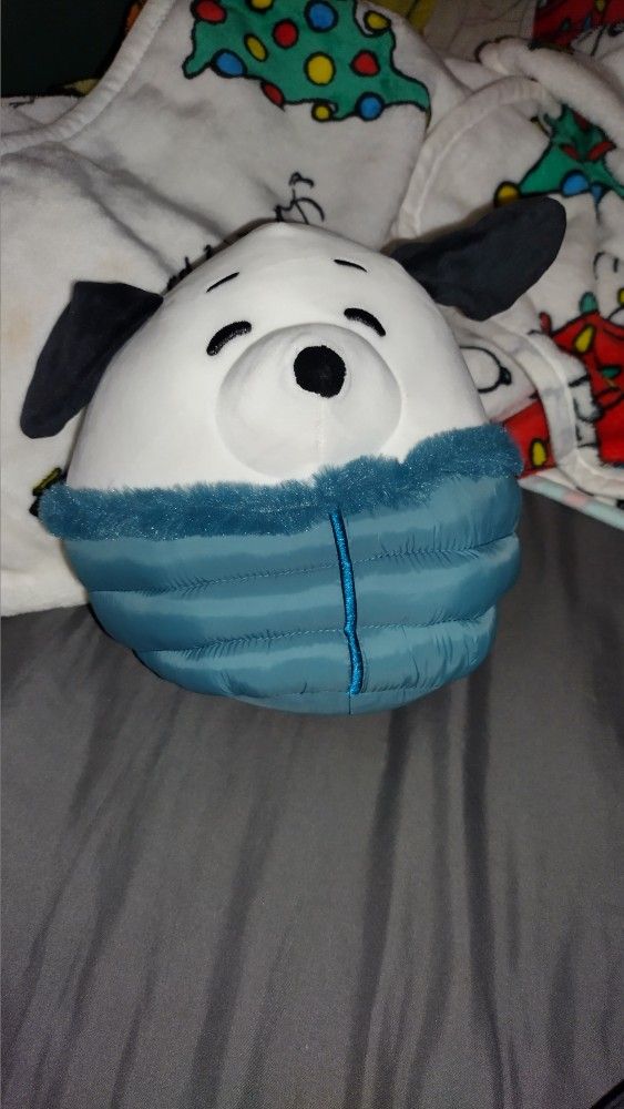 Snoopy w/Puffer Jacket Squish Mellow  