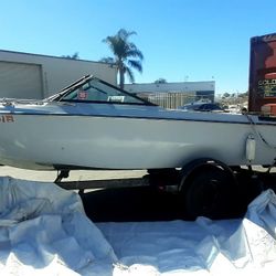 Century Boat With Trailer.