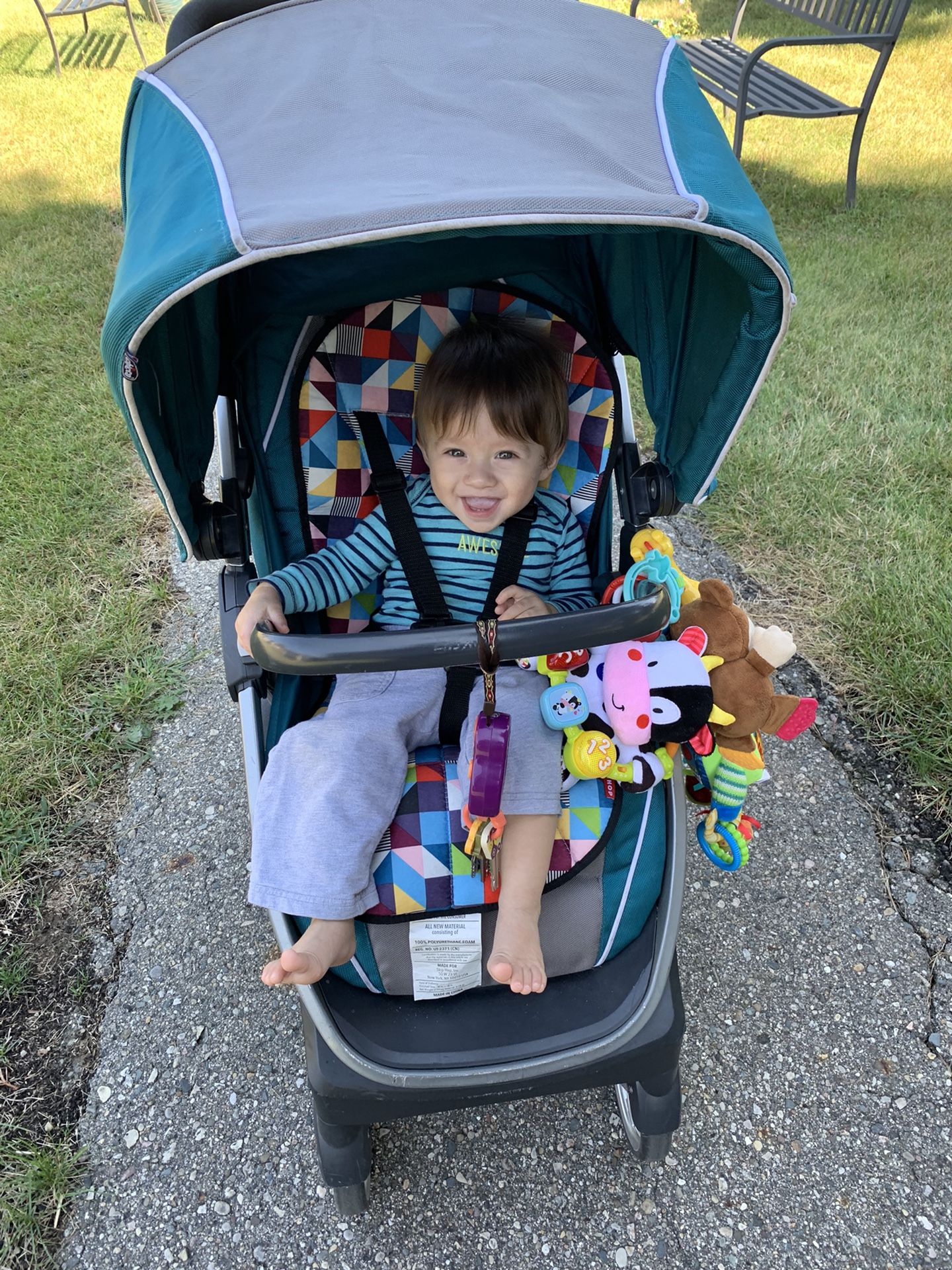 Chico (Bravo)Baby stroller + car seat 💺 set.