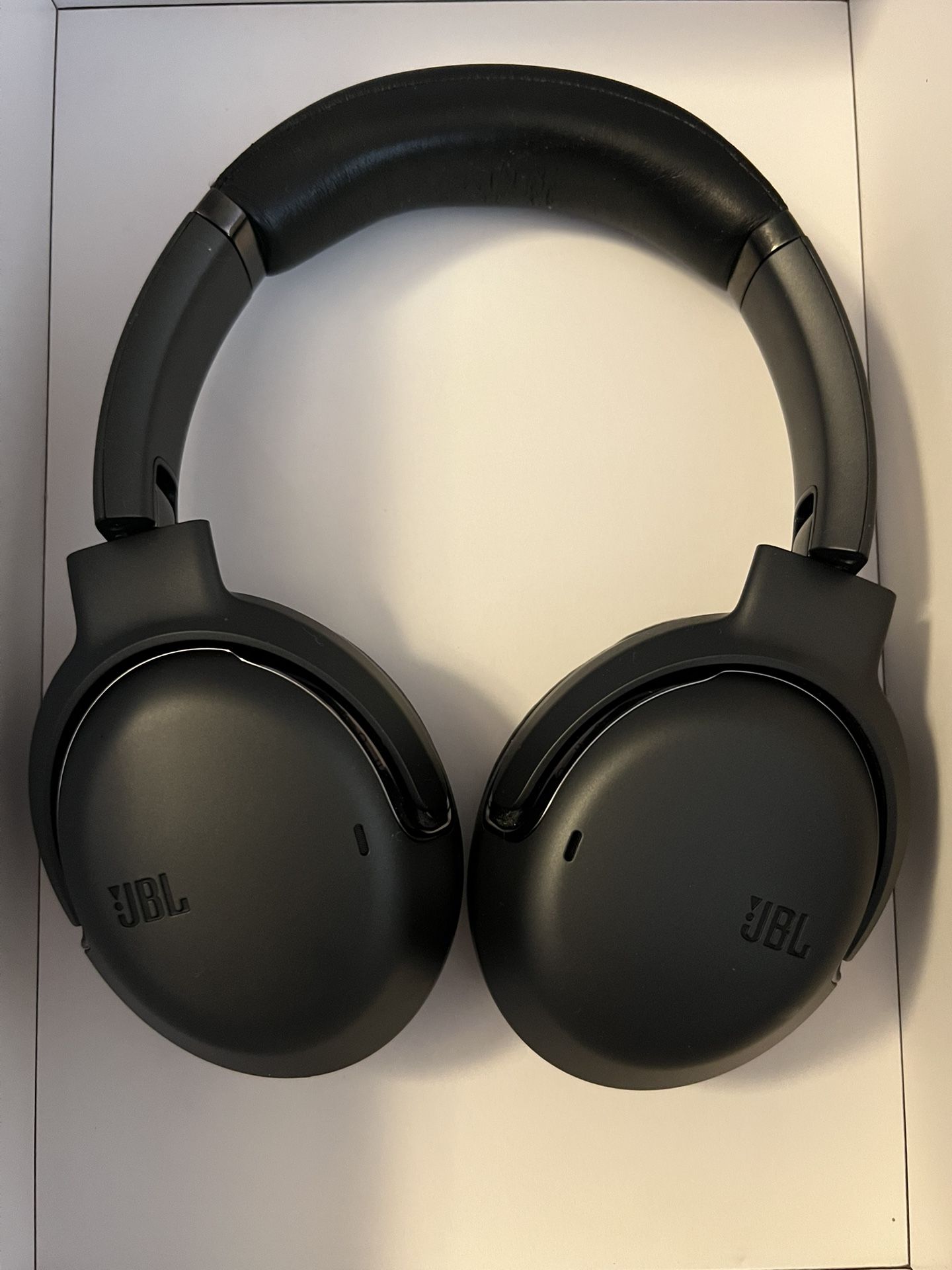 JBL Tour One Headphones 