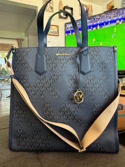 Michael Kors sheila tote