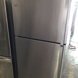 WHIRLPOOL REFRIGERATOR 