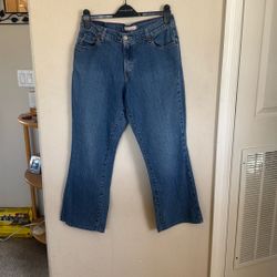 Levi’s Women’s 12 Medium M Relaxed 550 Blue Jean Pants