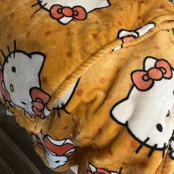 Hello kitty halloween blanket