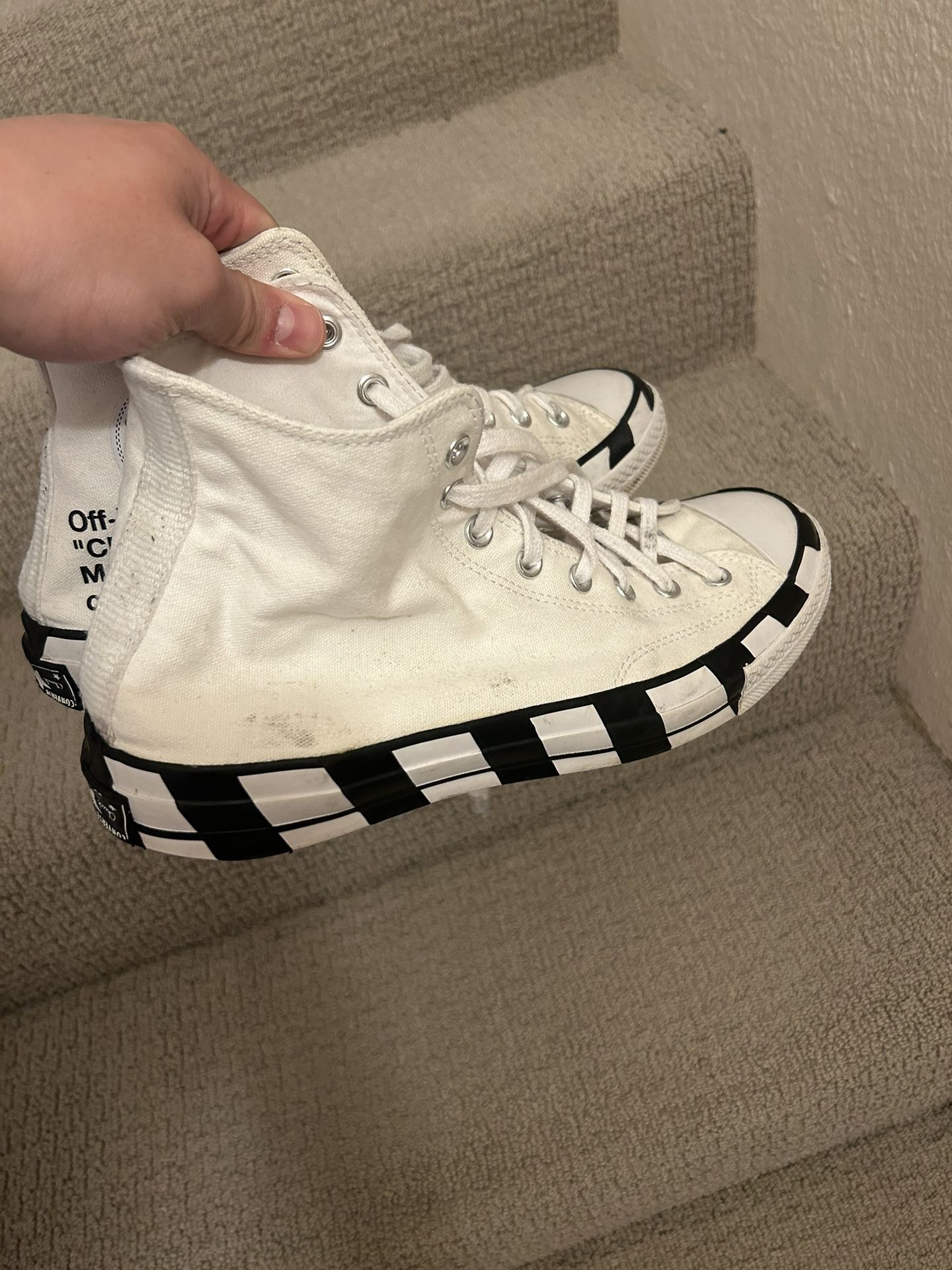 Off White Converse
