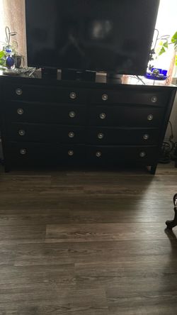 Dresser 8 drawers wood