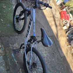 BIKE  HUFFY 26INCH 18SPEED SHIMANO VERY GOOD TIRES AND TUBES WORK PERFECT EVERYTHING IS GOOD DISC BREAK 