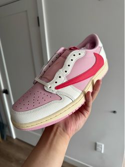 nike air jordan 1 low  travis Scott size 9.5