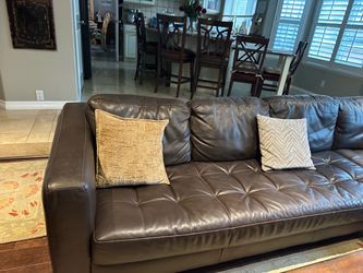 Sofa sectional