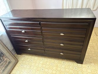 King Side Frame and 6 Drawer Furniture