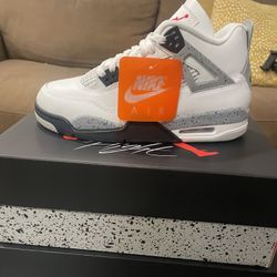 Jordan 4 White Cement 