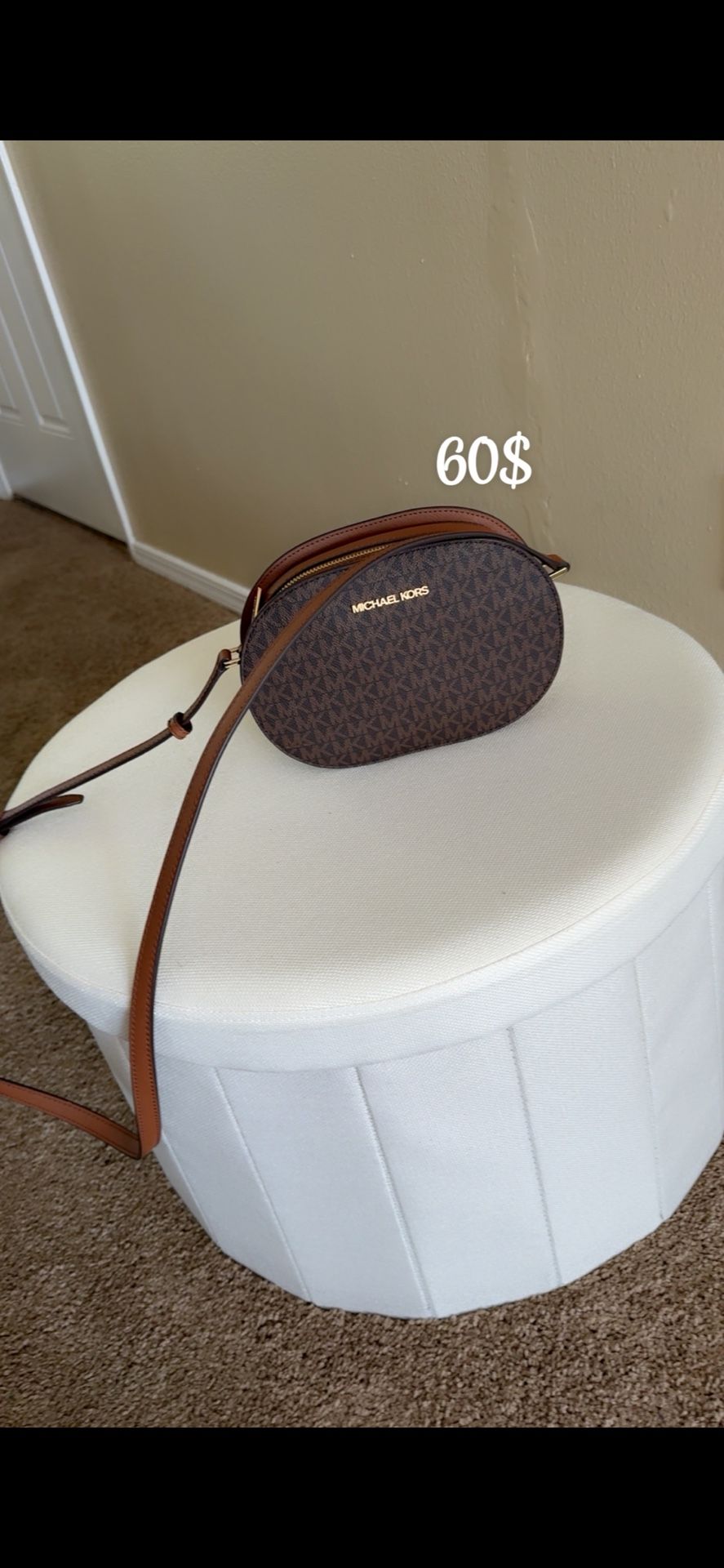 Michael Kors Signature Small Crossbody Bag