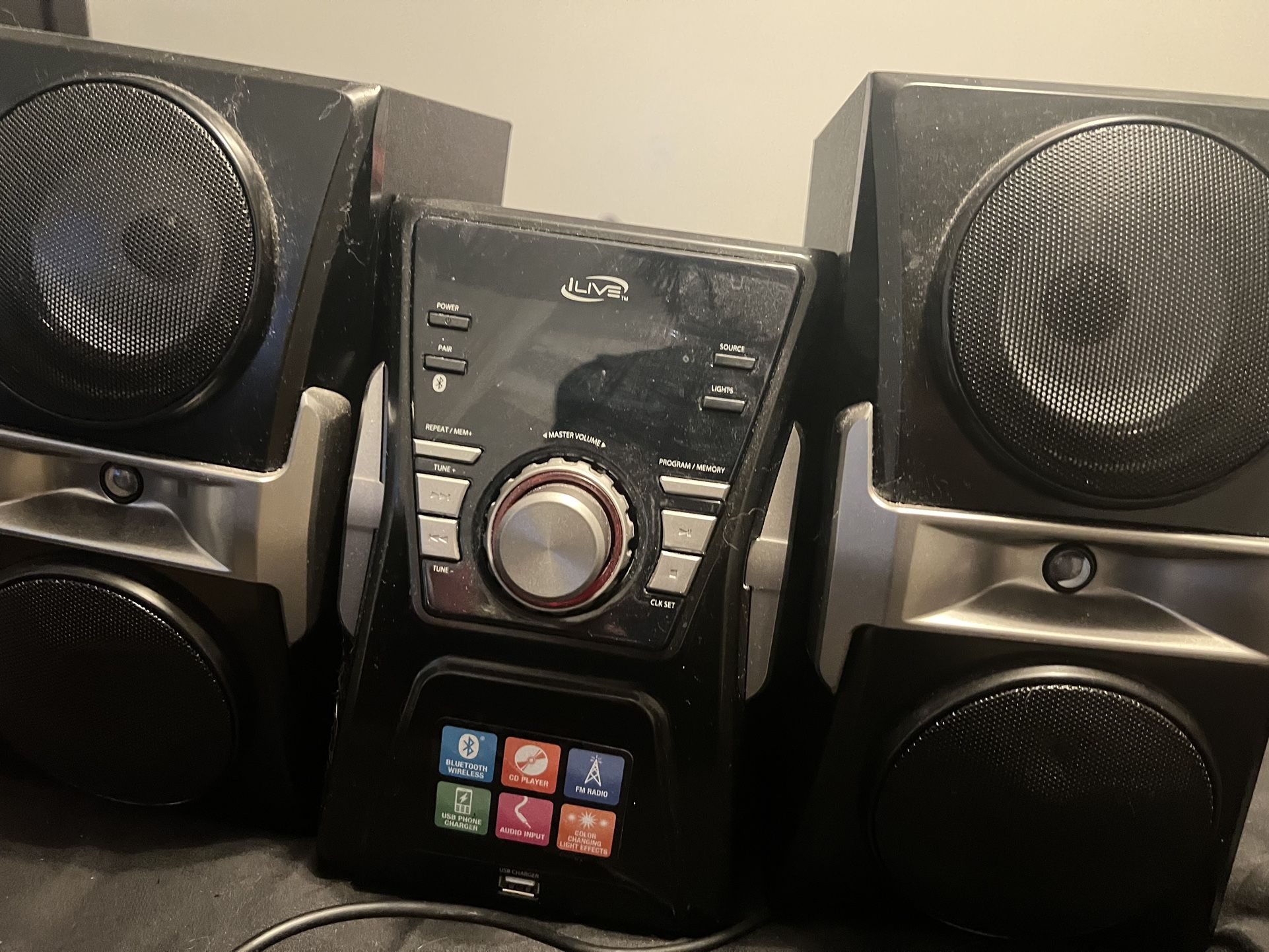 iLive Bluetooth Stereo Sound System With Single Disc Cd Player Fm