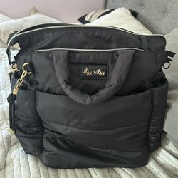 Itzy Ritzy Blk Diaper Bag