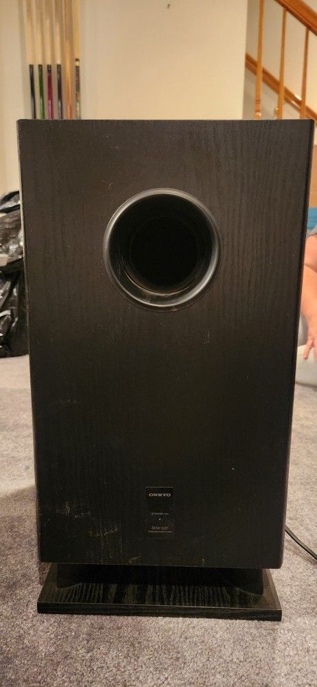 Onkyo Subwoofer