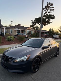 Honda accord 2012