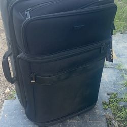 Carry On Luggage 🧳 