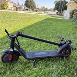 Electric scooter
