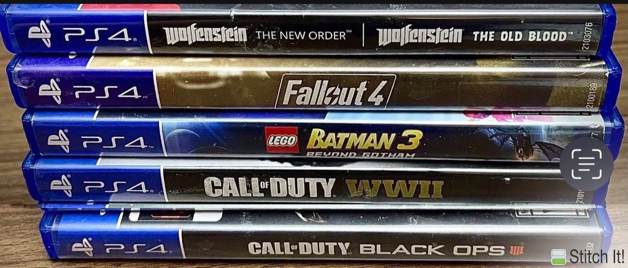 PS4 Game bundle (Perfect condition)