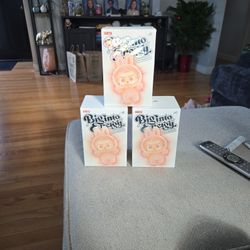 Labubu Big Into Energy 