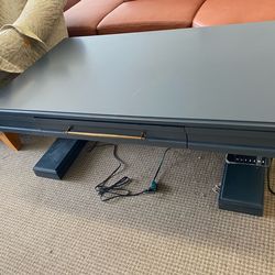 ELEGANT POWER ADJUSTABLE COFFEE TABLE